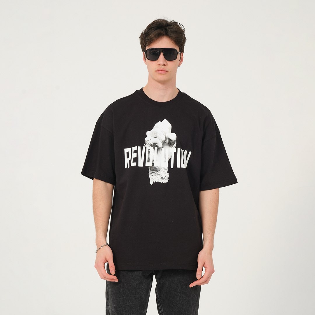 Revolution Baskılı Siyah Oversize Tişört